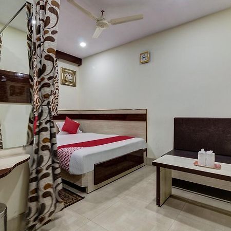 Oyo Hotel Satguru Jamshedpur Ngoại thất bức ảnh