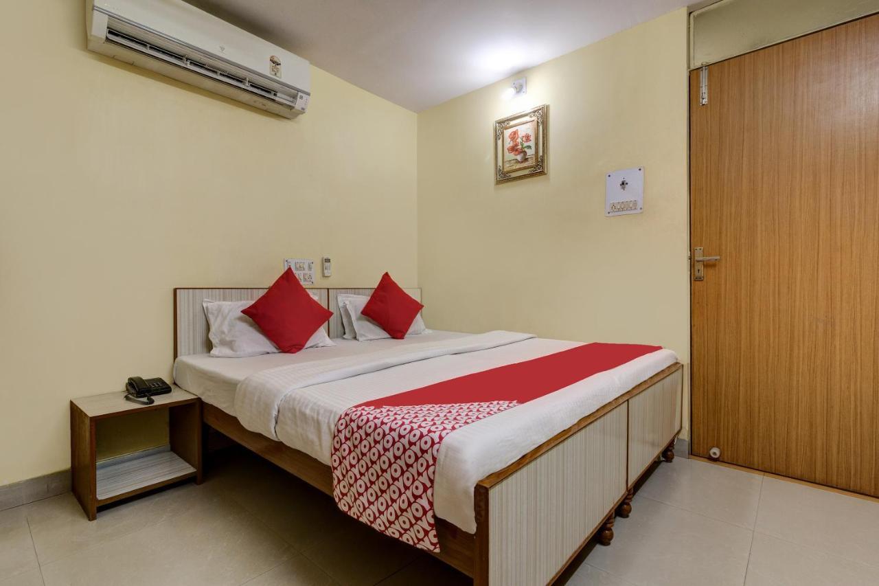 Oyo Hotel Satguru Jamshedpur Ngoại thất bức ảnh