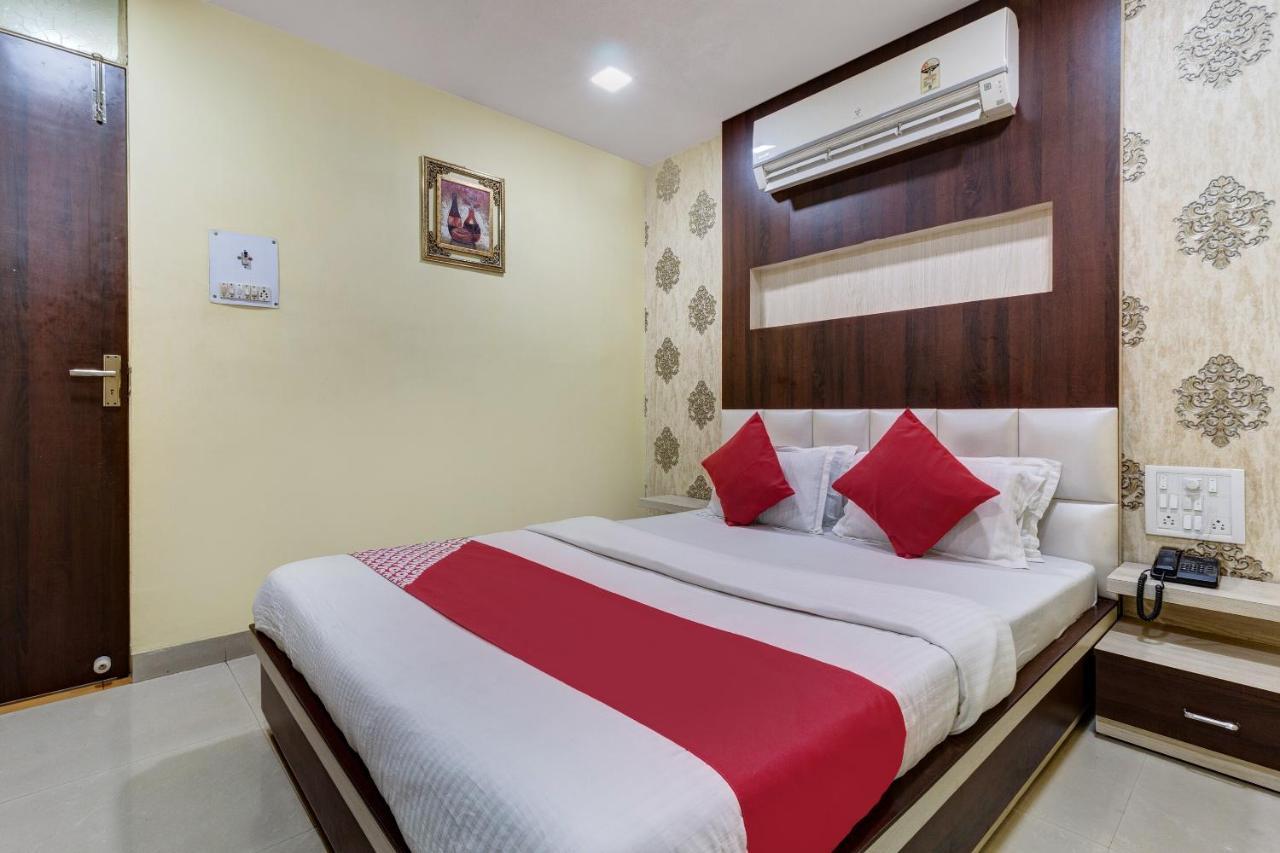 Oyo Hotel Satguru Jamshedpur Ngoại thất bức ảnh