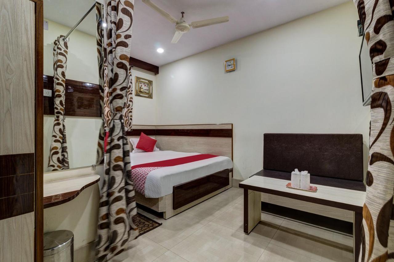 Oyo Hotel Satguru Jamshedpur Ngoại thất bức ảnh